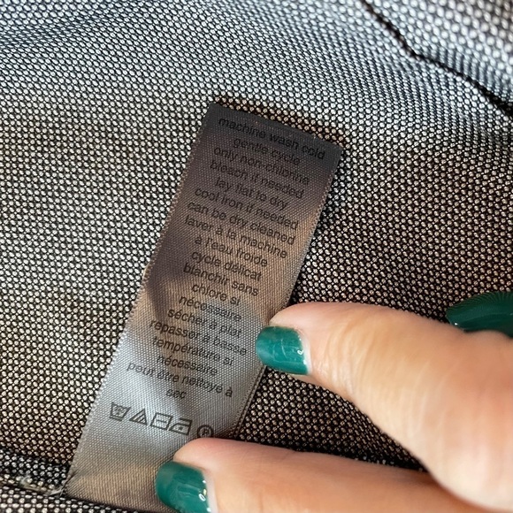 John Varvatos Carbon Grey Long Sleeve Button Down Shirt size Medium - Picture 5 of 7